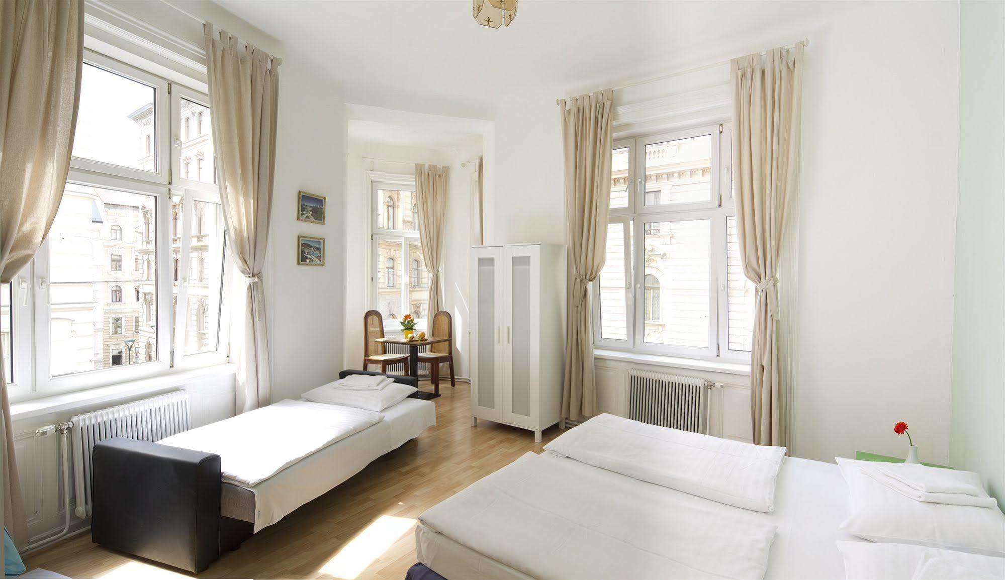 Timeout City Hotel, 5 Min To City Center, Self Check In Viena Exterior foto